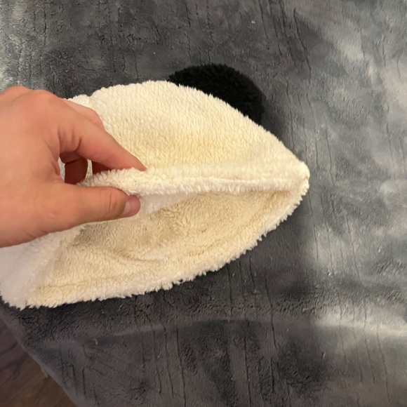 Cute panda hat - Picture 3 of 3